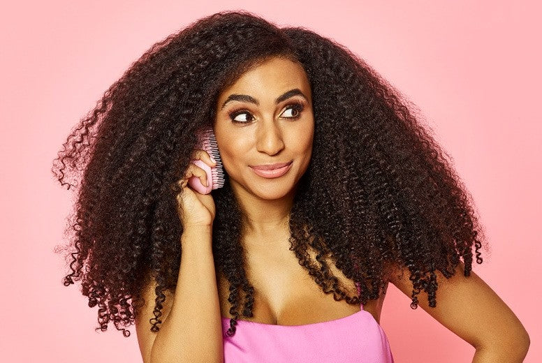 Interview: Farida @curlyproverbz