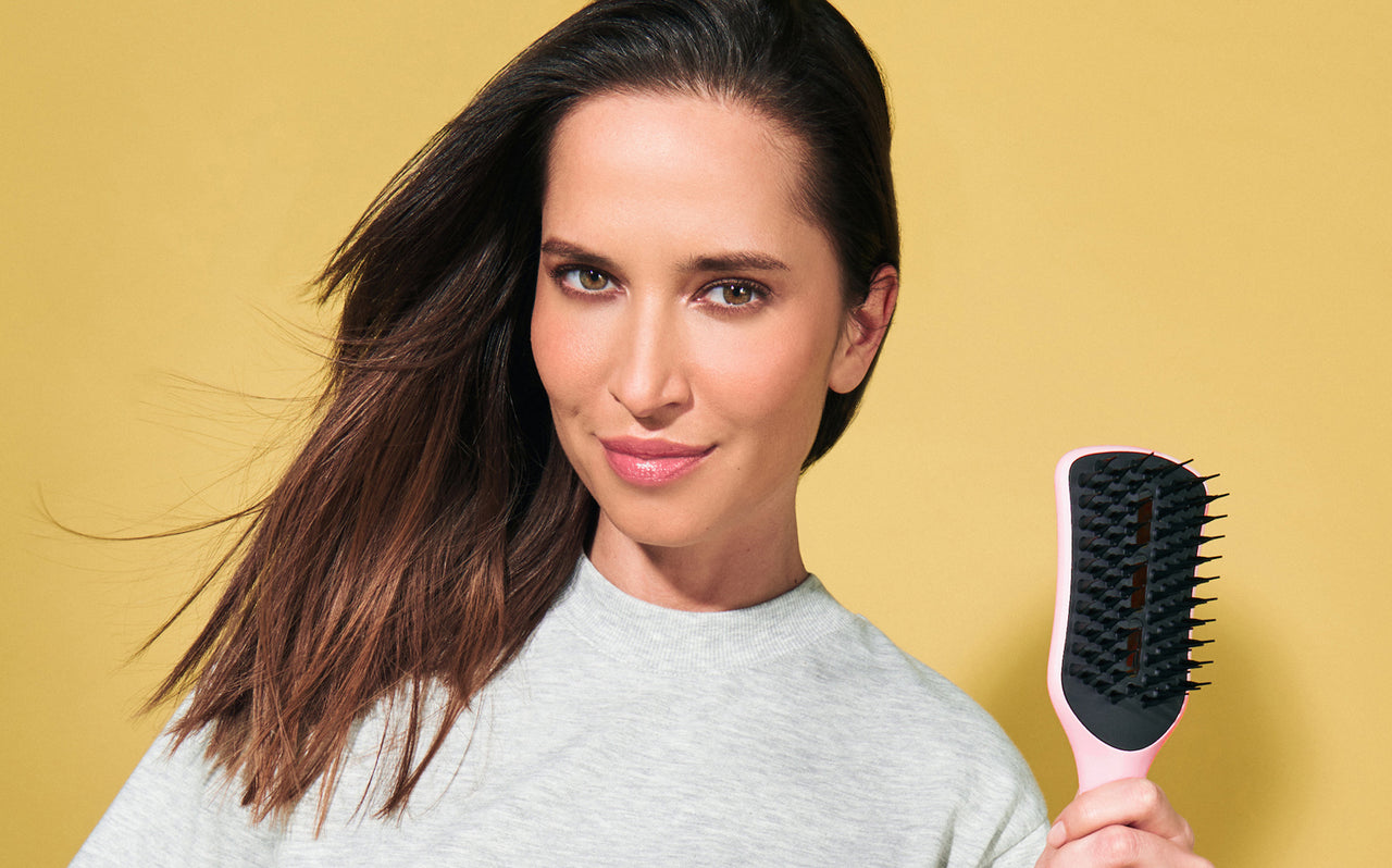 The beginner's guide to blow-drying your hair with Easy Dry & Go in 5 easy steps